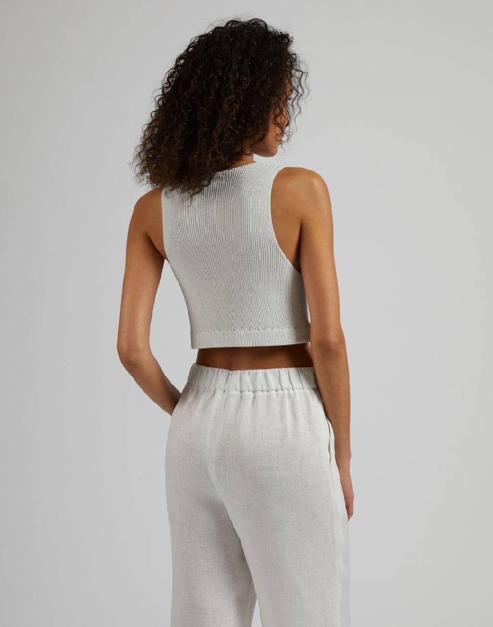 Lardini Top corto in maglia a costina lurex bianco e argento Sconto