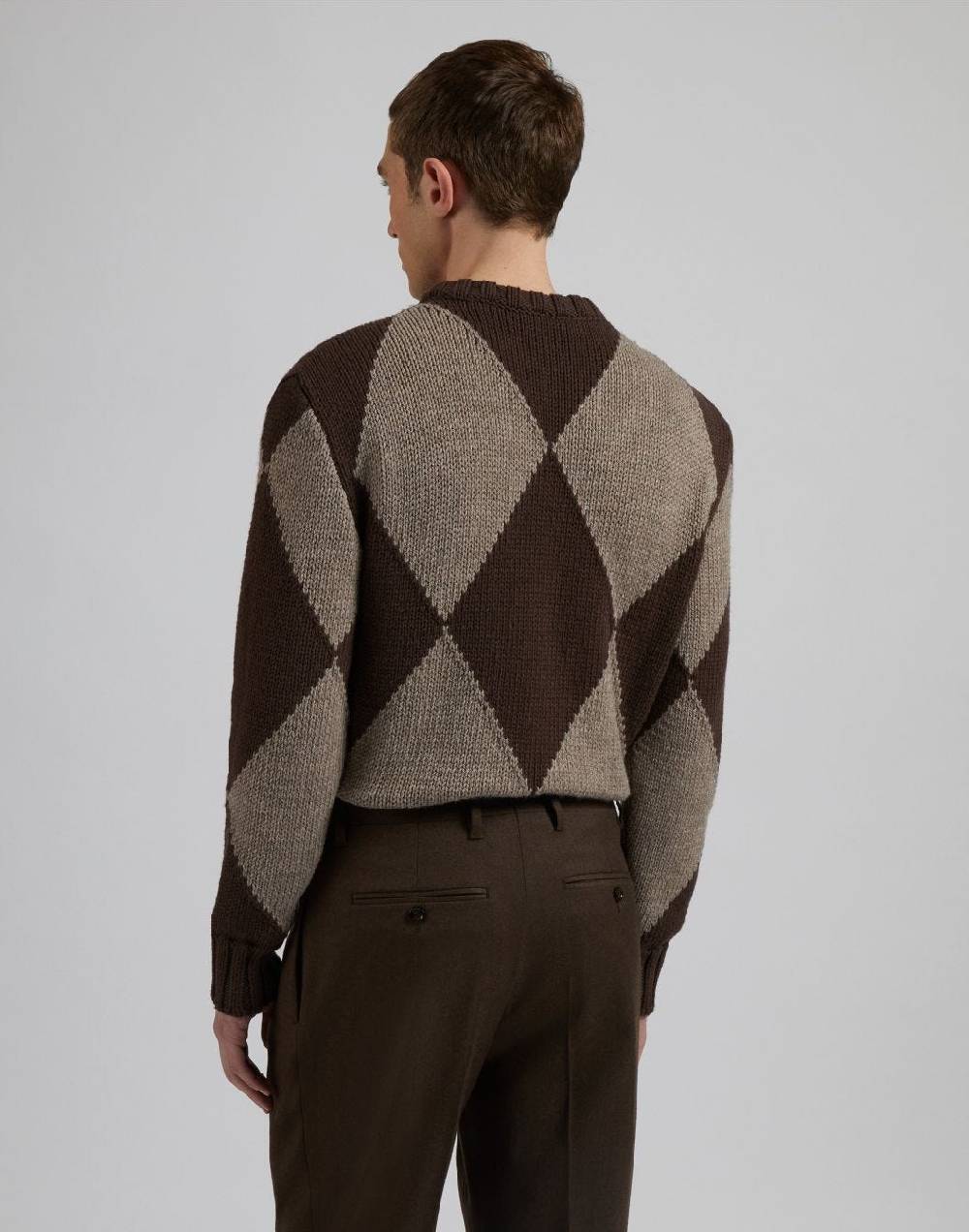 Lardini Maglia girocollo marrone con intarsio bicolore nocciola Qualità