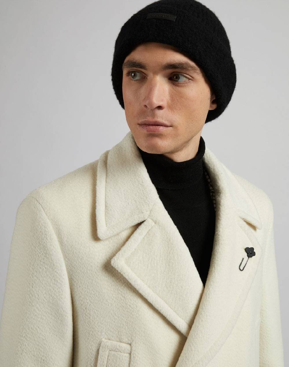 Lardini Berretto nero in filato di lana, cashmere e nylon 2025
