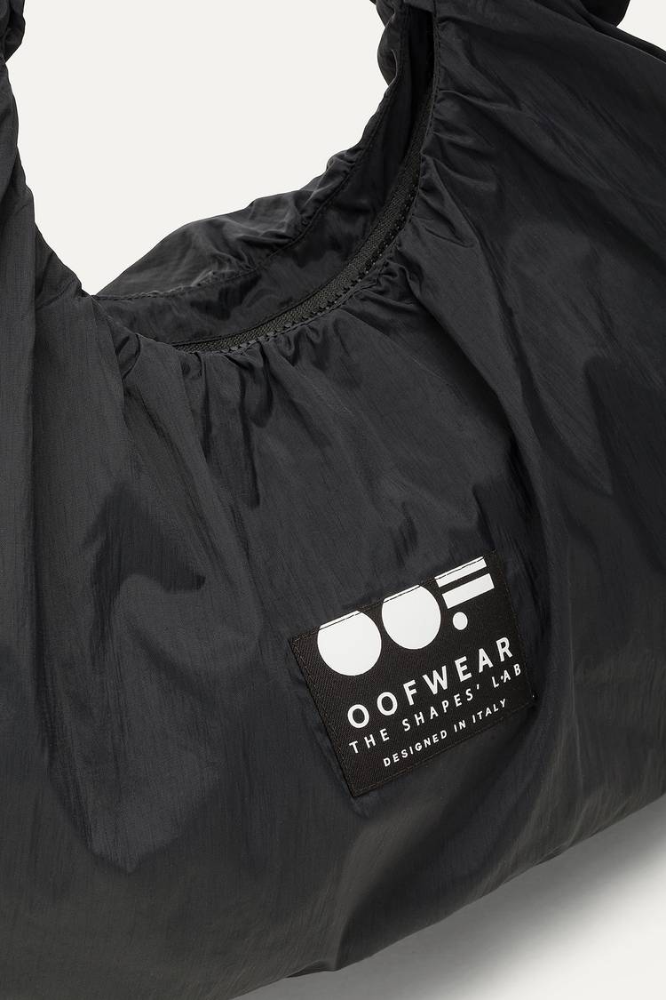 Oof Wear BORSA A SPALLA IN NYLON CRINCLE WATER REPELLENT 3079 - NERO 2025
