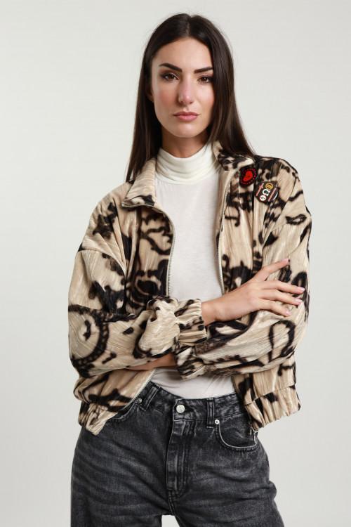 Susy Mix Bomber in Ciniglia Online